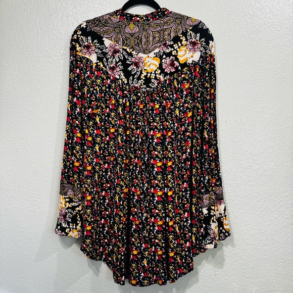 Free People Wild Flowers Bell Sleeve Henley Tunic Top Size Small - Picture 6 of 11